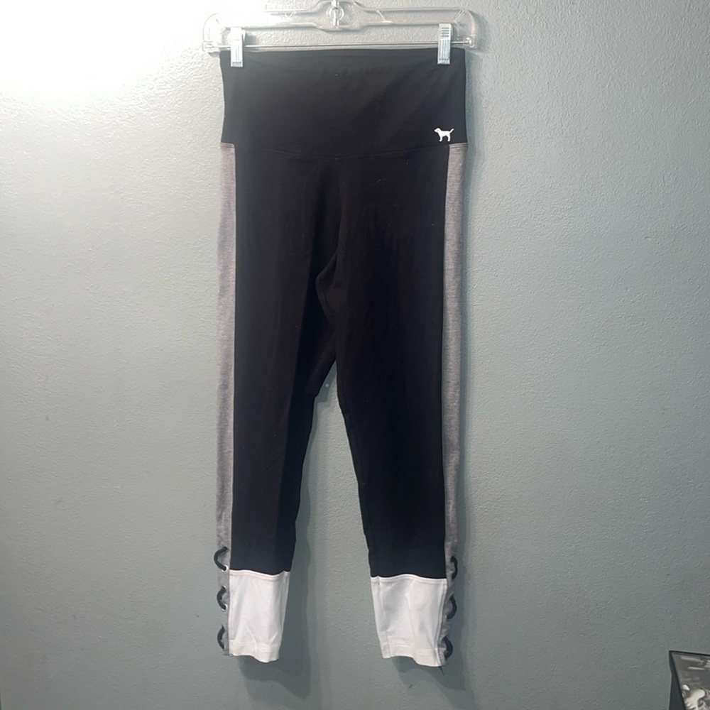 Victoria secret PINK leggings only worn 2 maybe 3 times size small